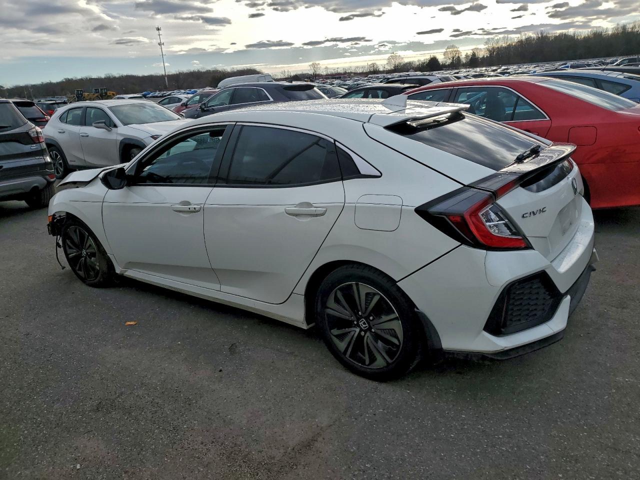 2018 Honda Civic Ex - Фото 2