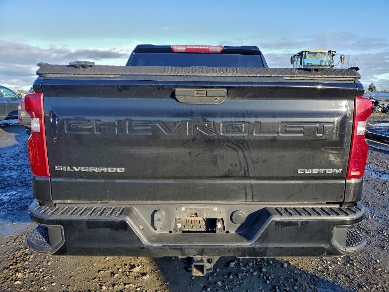 2020 Chevrolet Silverado K1500 Custom - Image 6