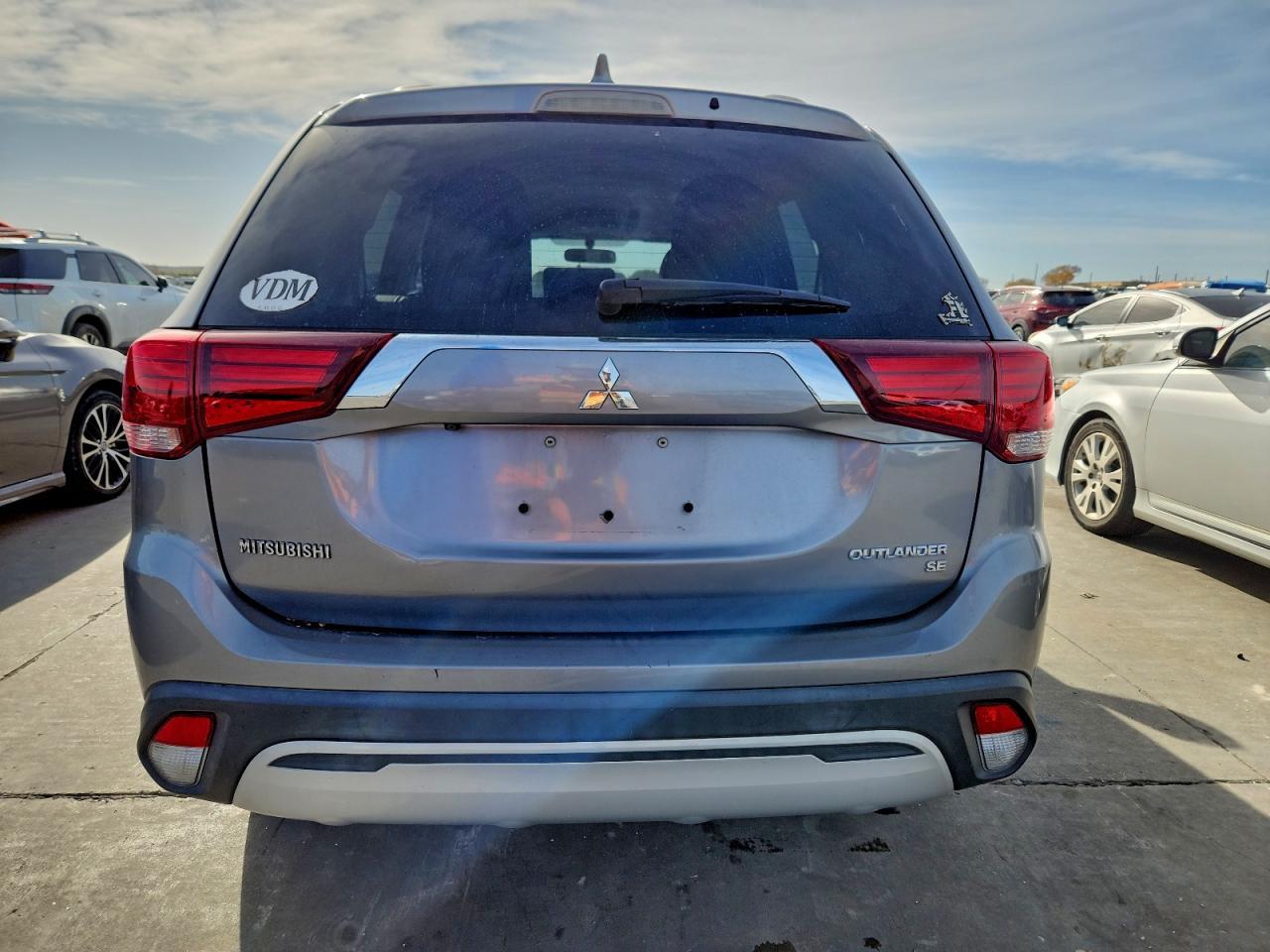 2019 Mitsubishi Outlander Se - Фото 6