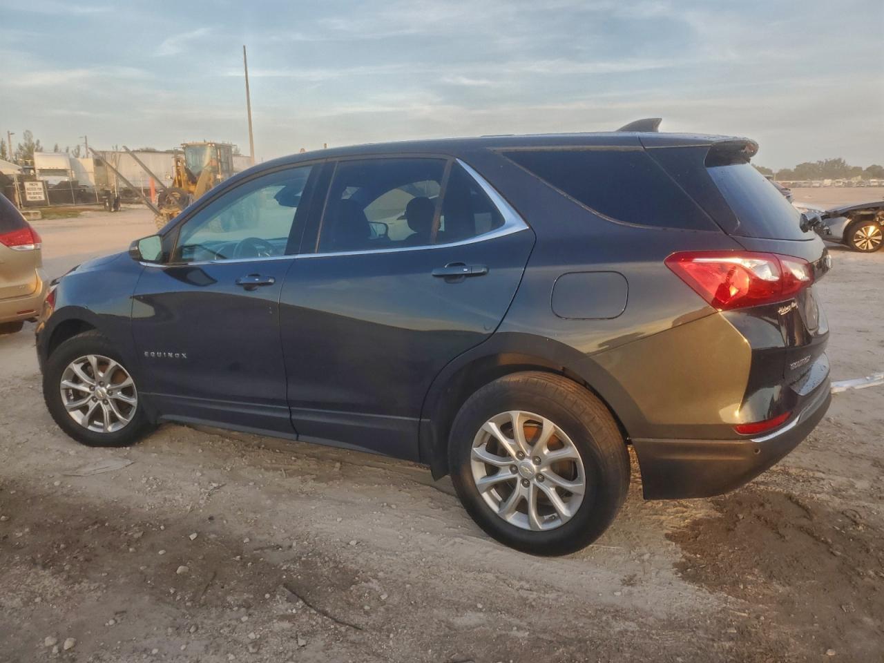 2019 Chevrolet Equinox Lt - Фото 2