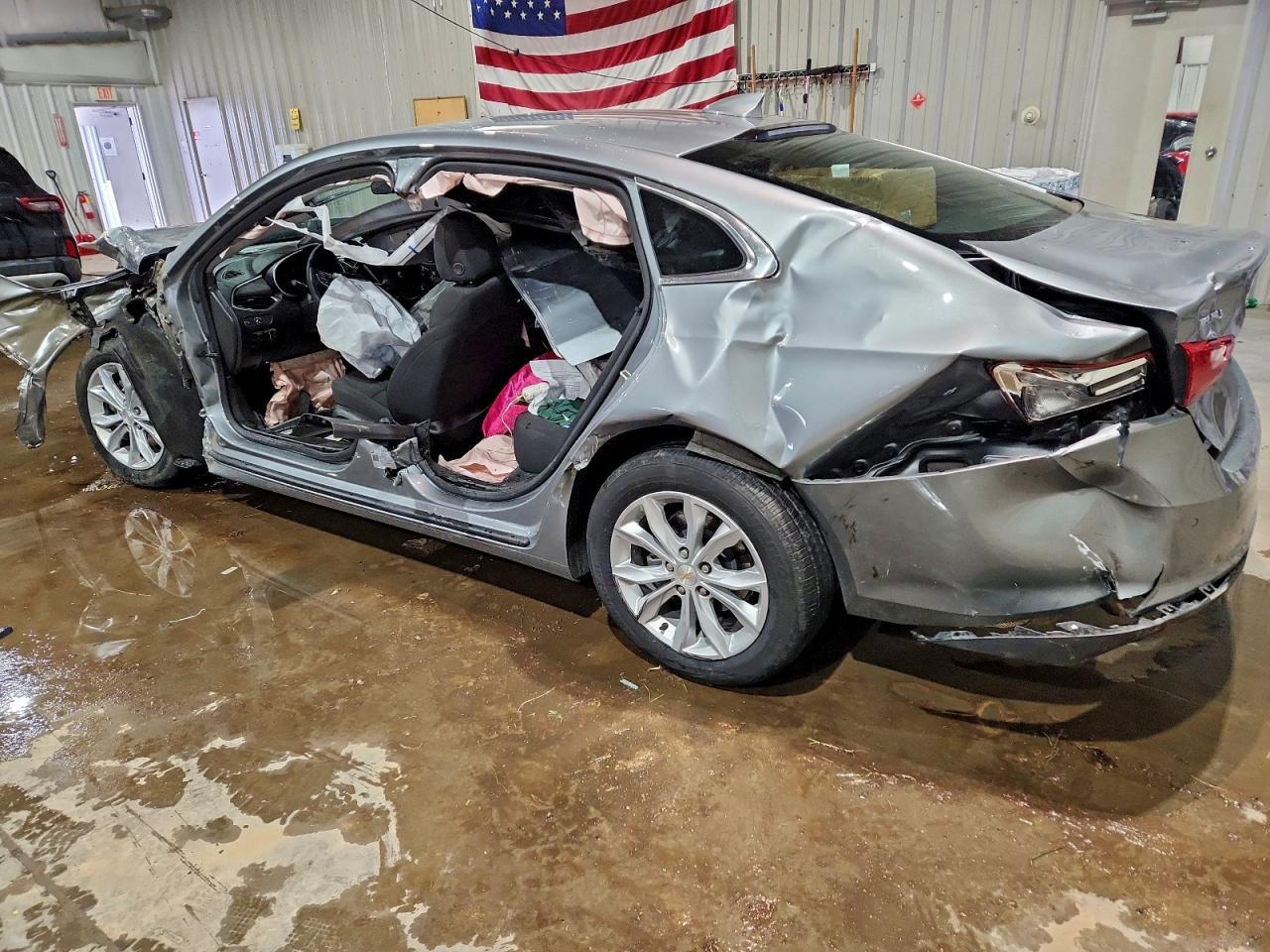 2025 Chevrolet Malibu Lt - Image 2