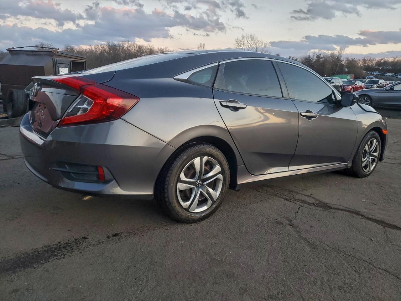 2017 Honda Civic Lx - Image 3