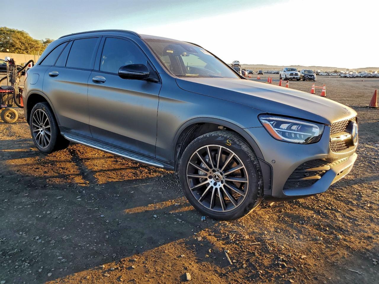 2022 Mercedes-Benz Glc 300 - Фото 4