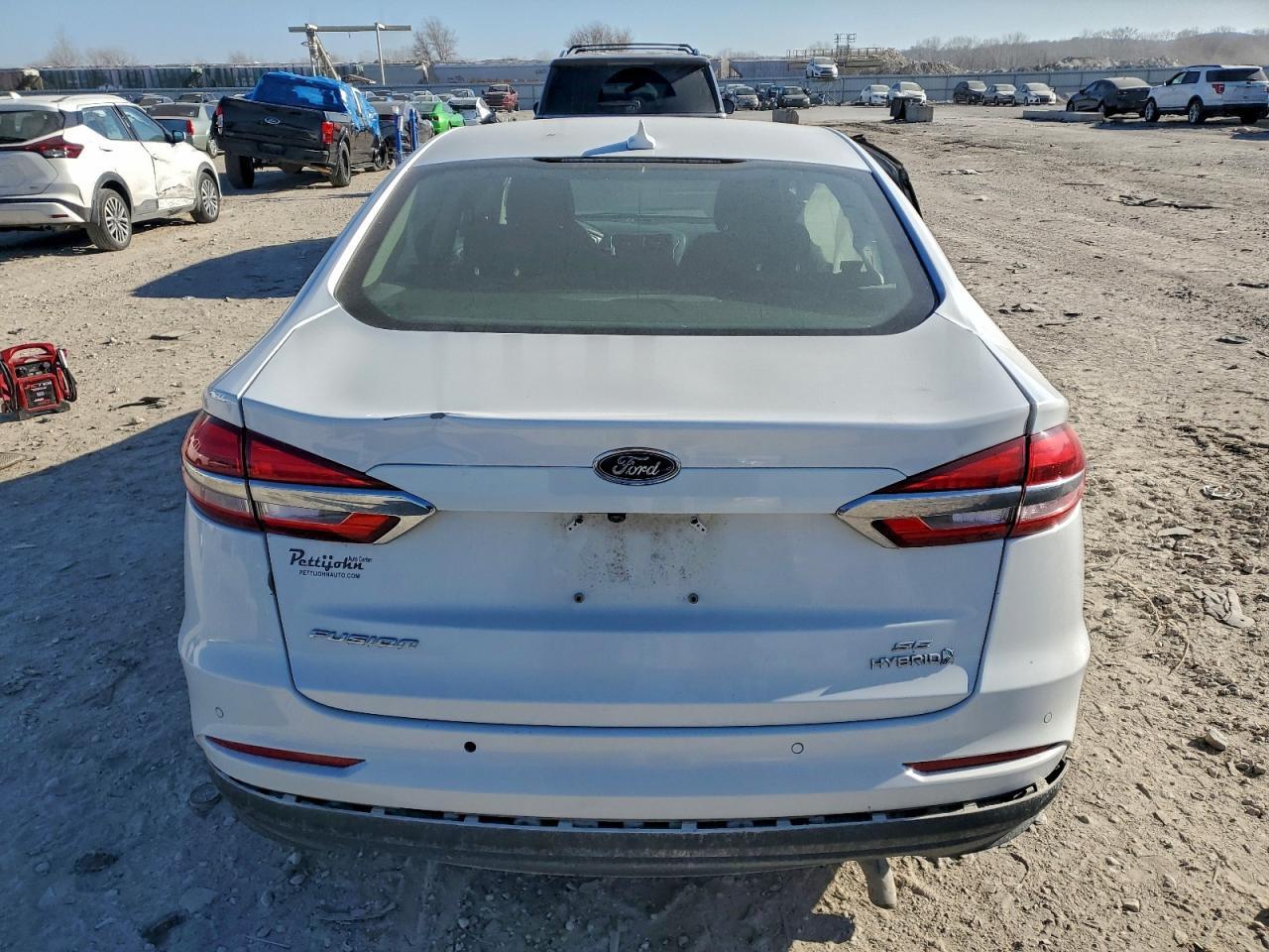 2019 Ford Fusion Se - Фото 6