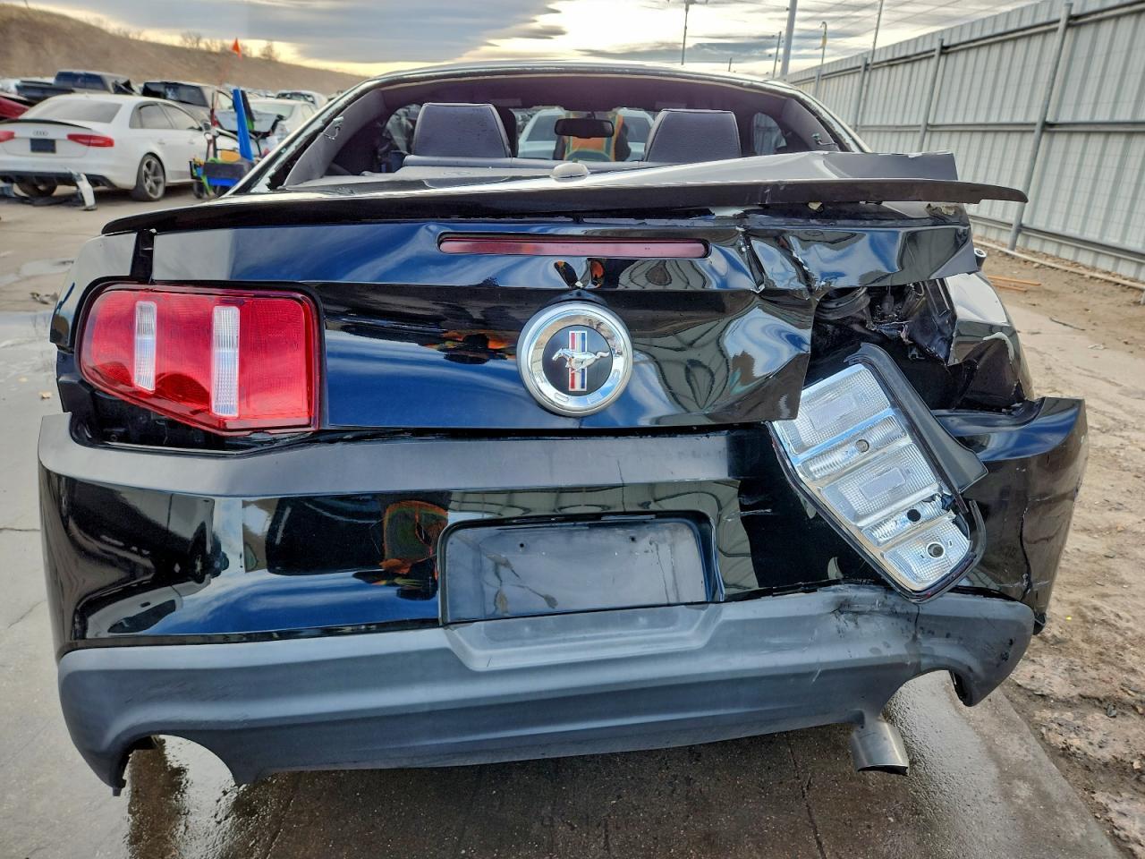 2011 Ford Mustang - Image 6