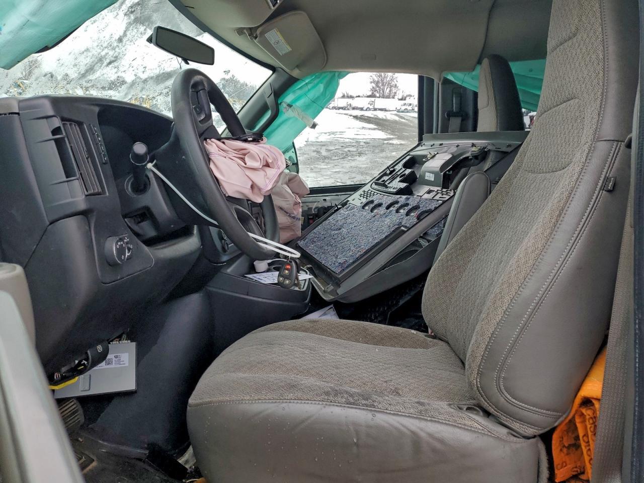 2017 Chevrolet Express G3500 Lt - Фото 7