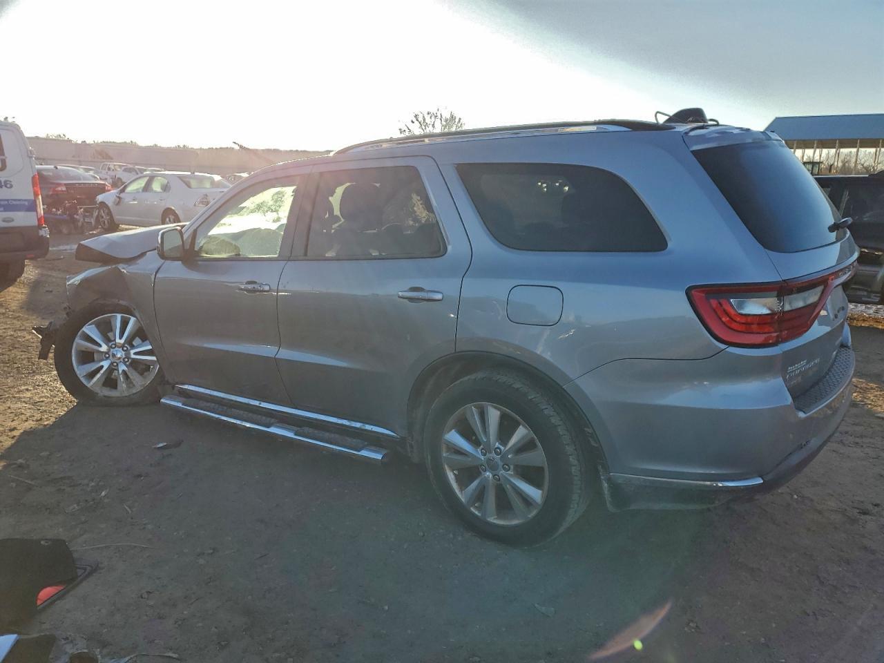 2015 Dodge Durango Sxt - Фото 2
