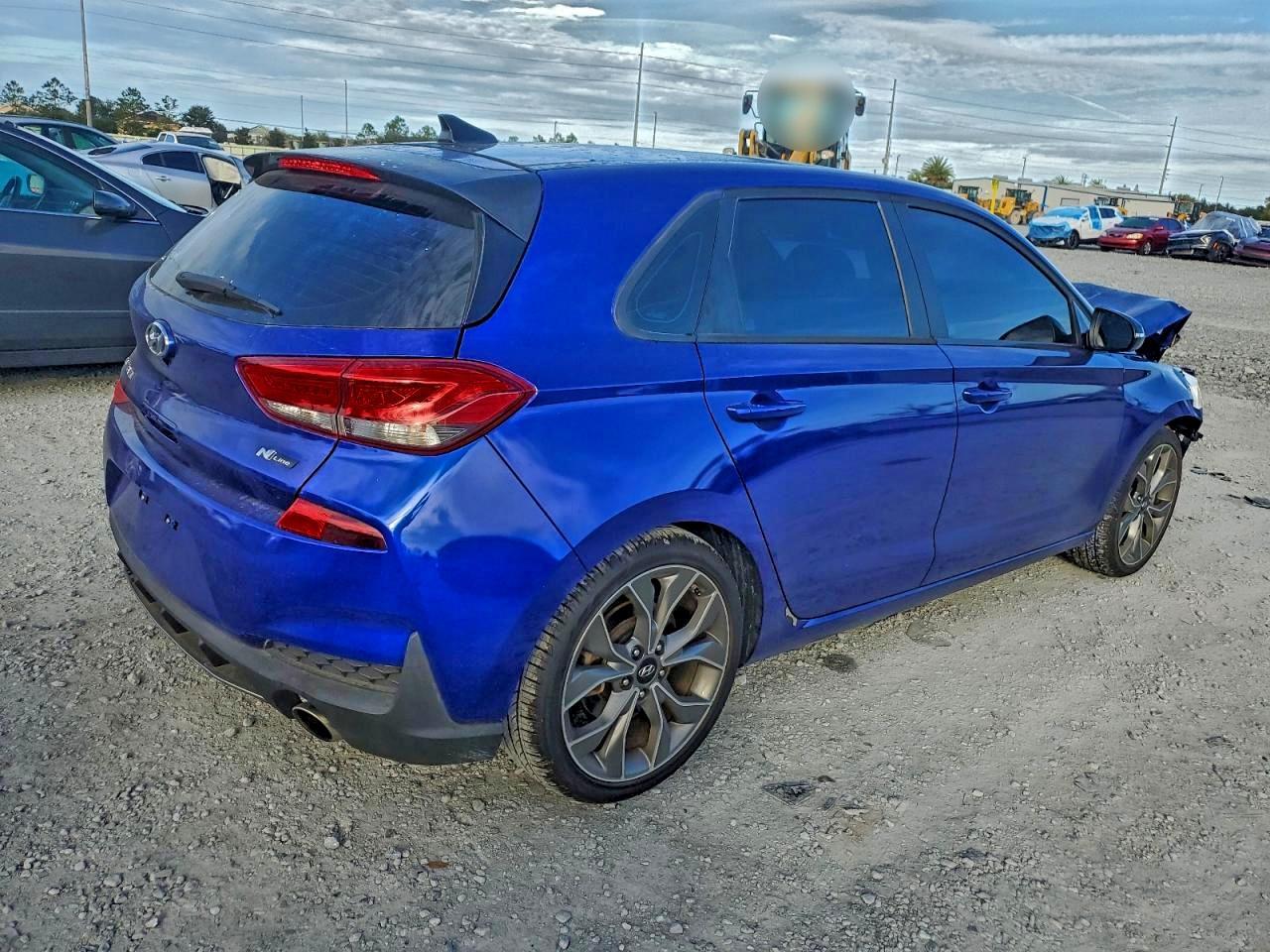 2020 Hyundai Elantra Gt N Line - Image 3