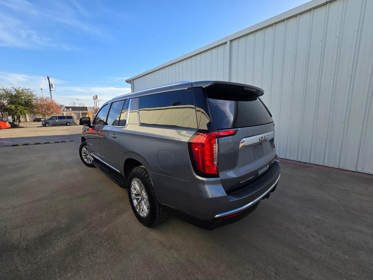 2021 GMC Yukon Xl K1500 Slt - Фото 3