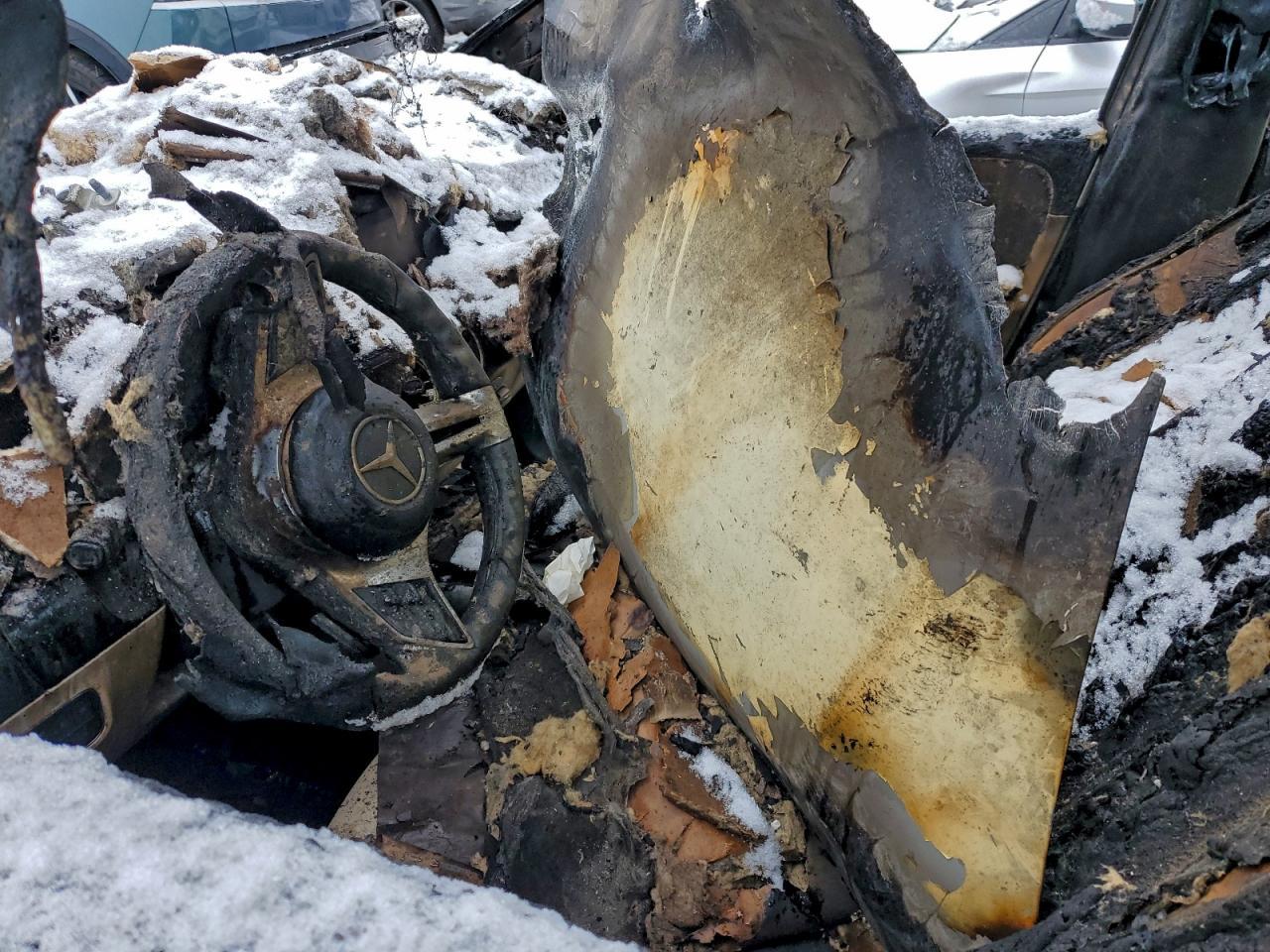 2025 Mercedes-Benz Gla 250 4Matic - Image 7