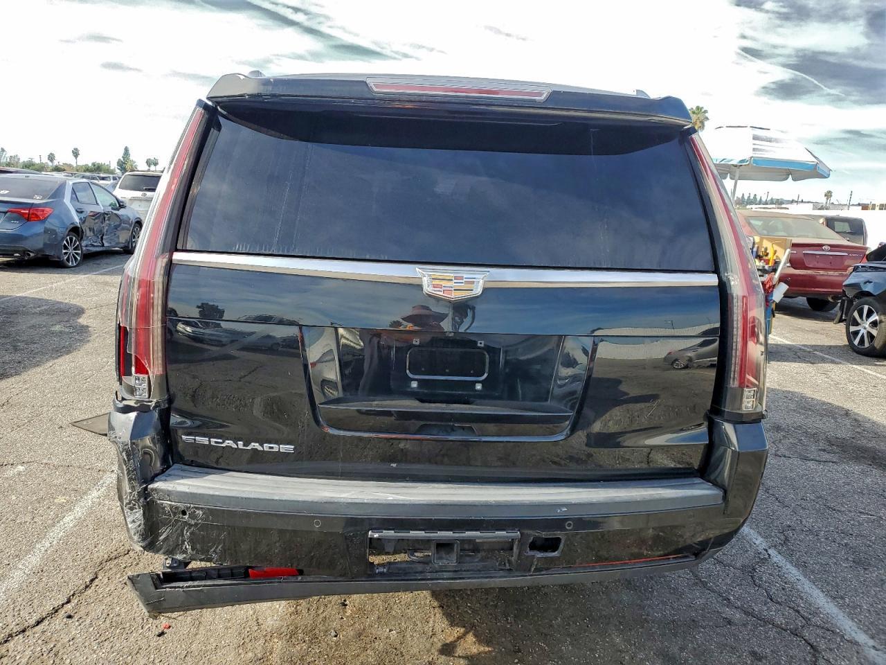 2016 Cadillac Escalade Esv Luxury - Фото 6