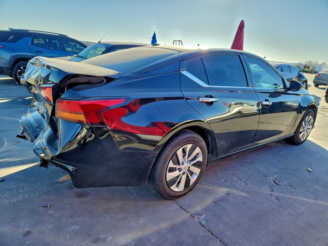2019 Nissan Altima S - Image 3
