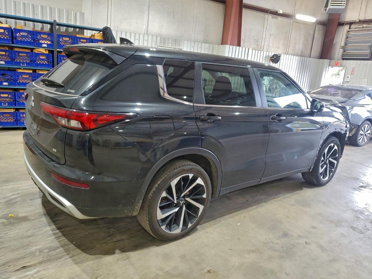 2024 Mitsubishi Outlander Se - Фото 3