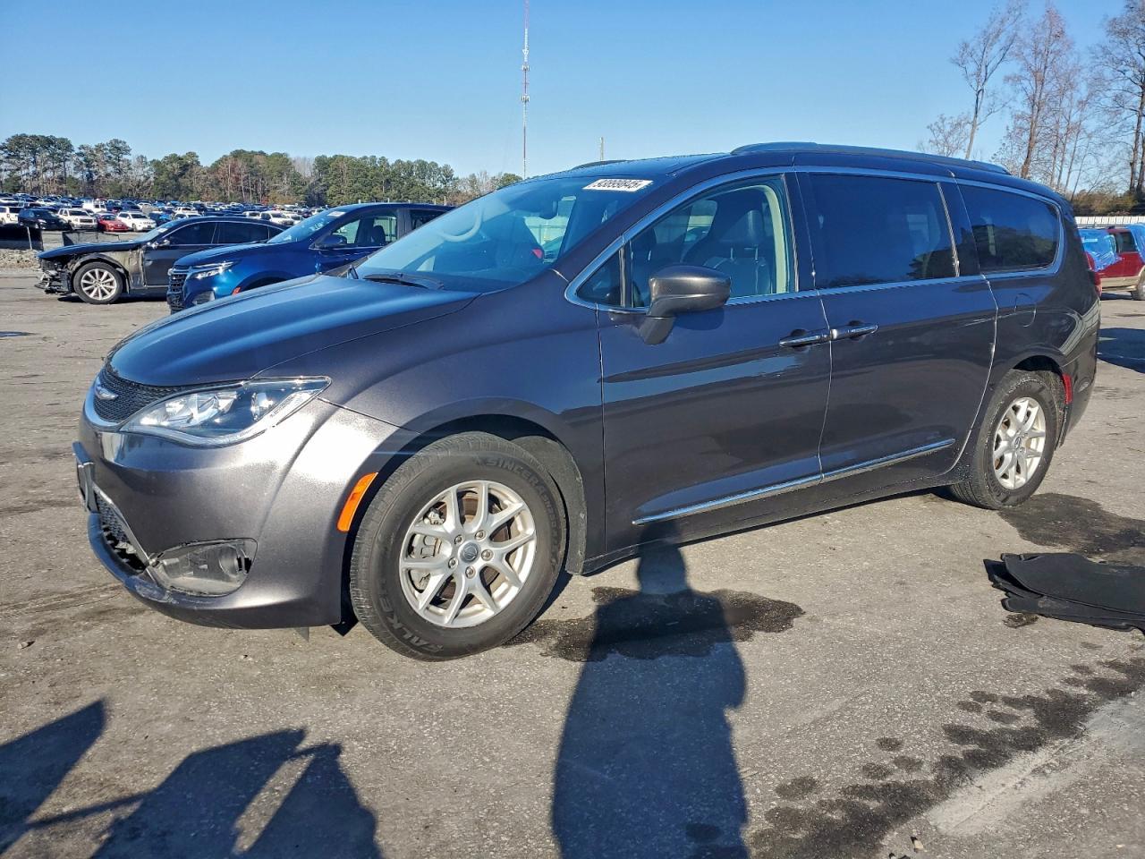2020 Chrysler Pacifica Touring L