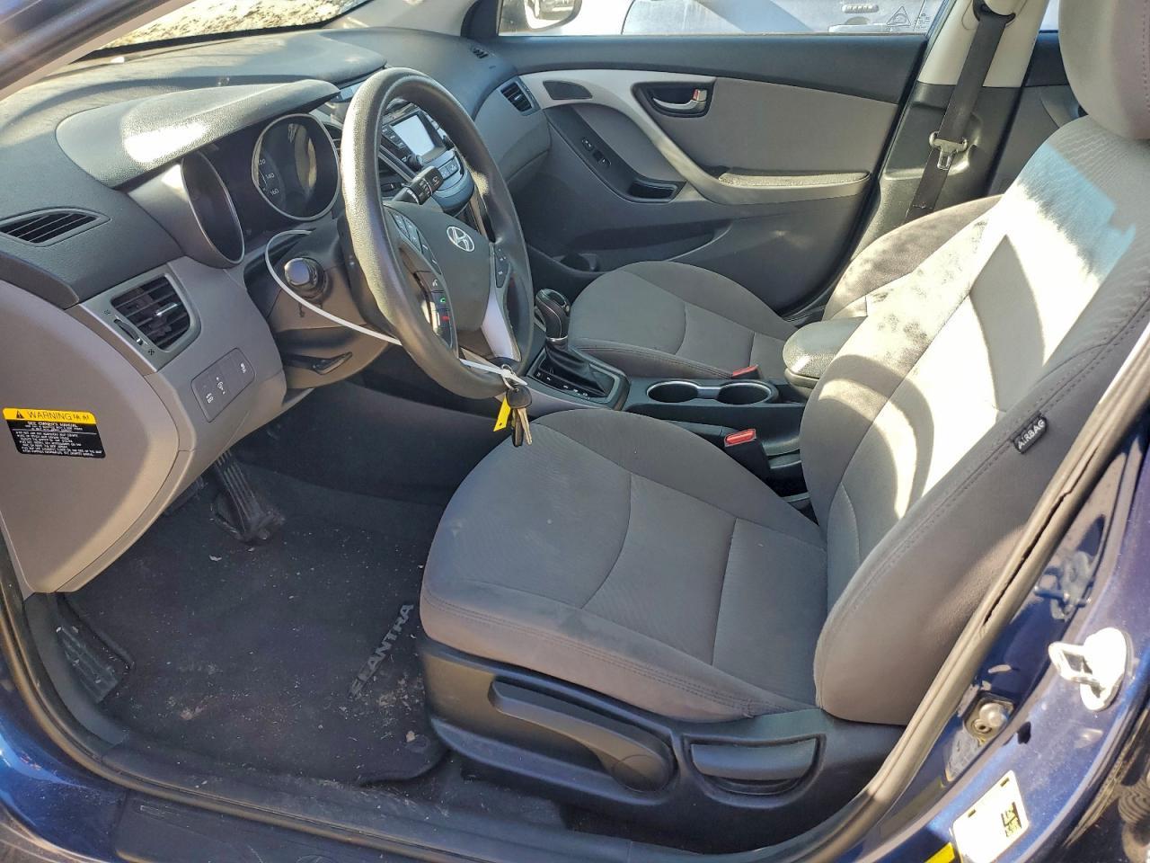 2015 Hyundai Elantra Se - Фото 7