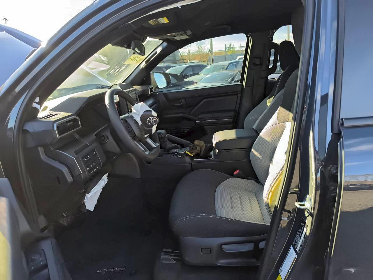 2025 Toyota 4Runner Limited - Image 7