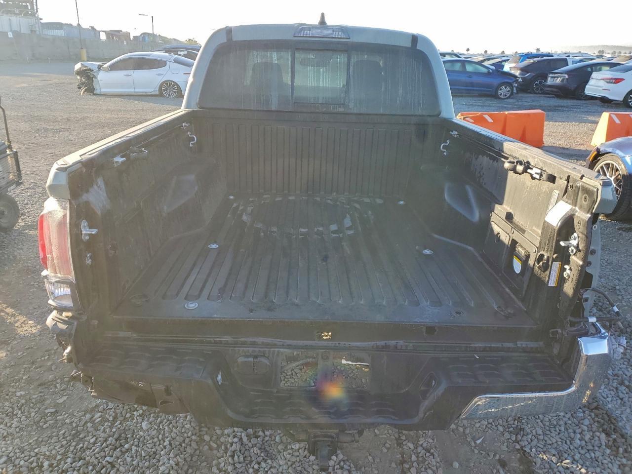 2023 Toyota Tacoma Double Cab - Фото 6