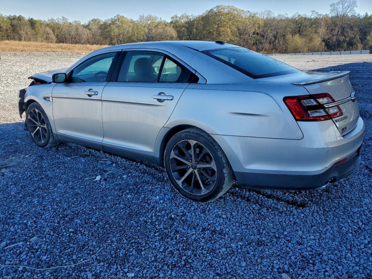 2016 Ford Taurus Sel - Image 2