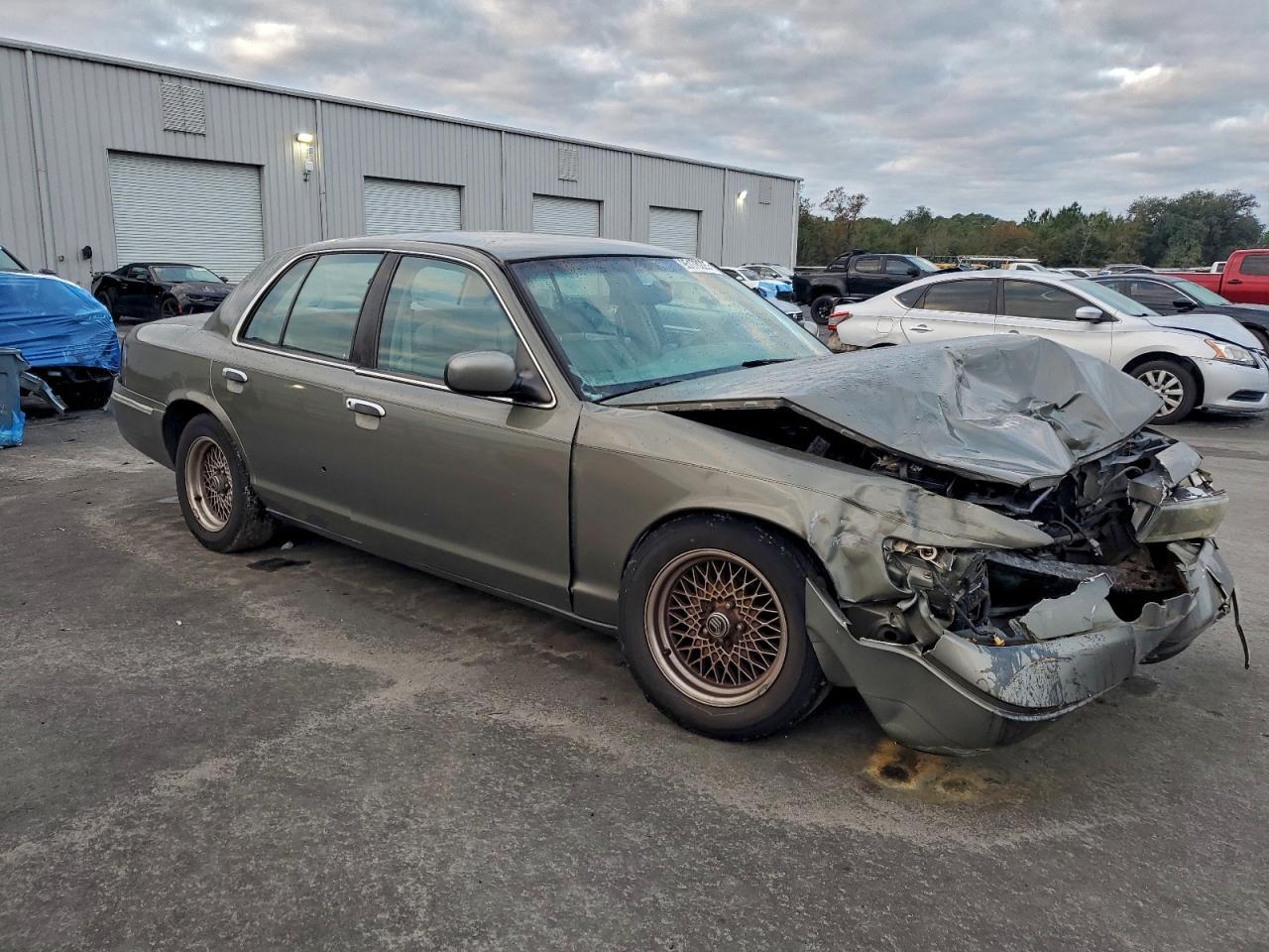 1999 Mercury Grand Marquis Ls - Image 4
