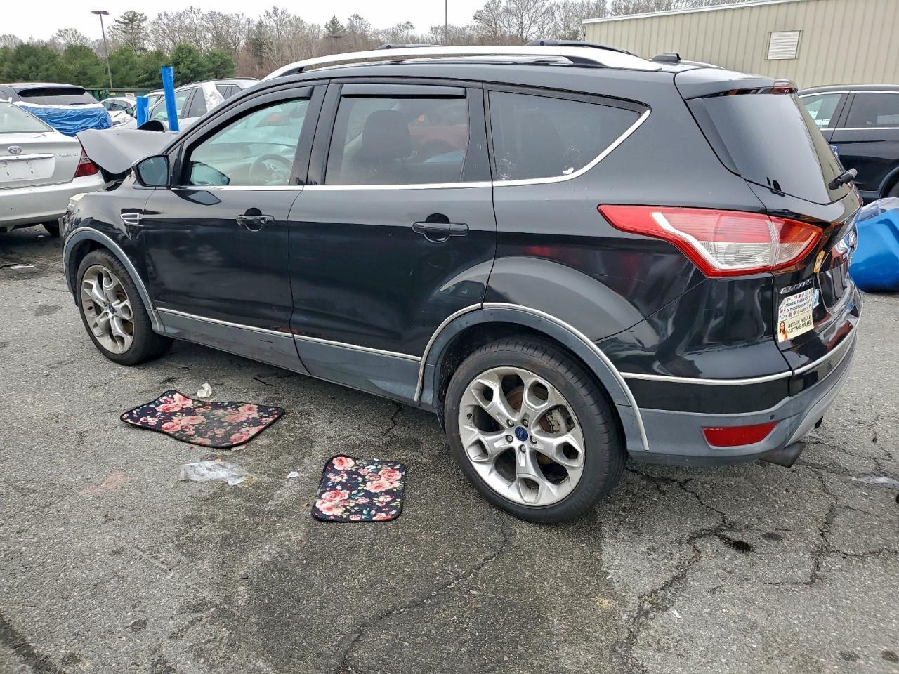 2014 Ford Escape Titanium - Image 2