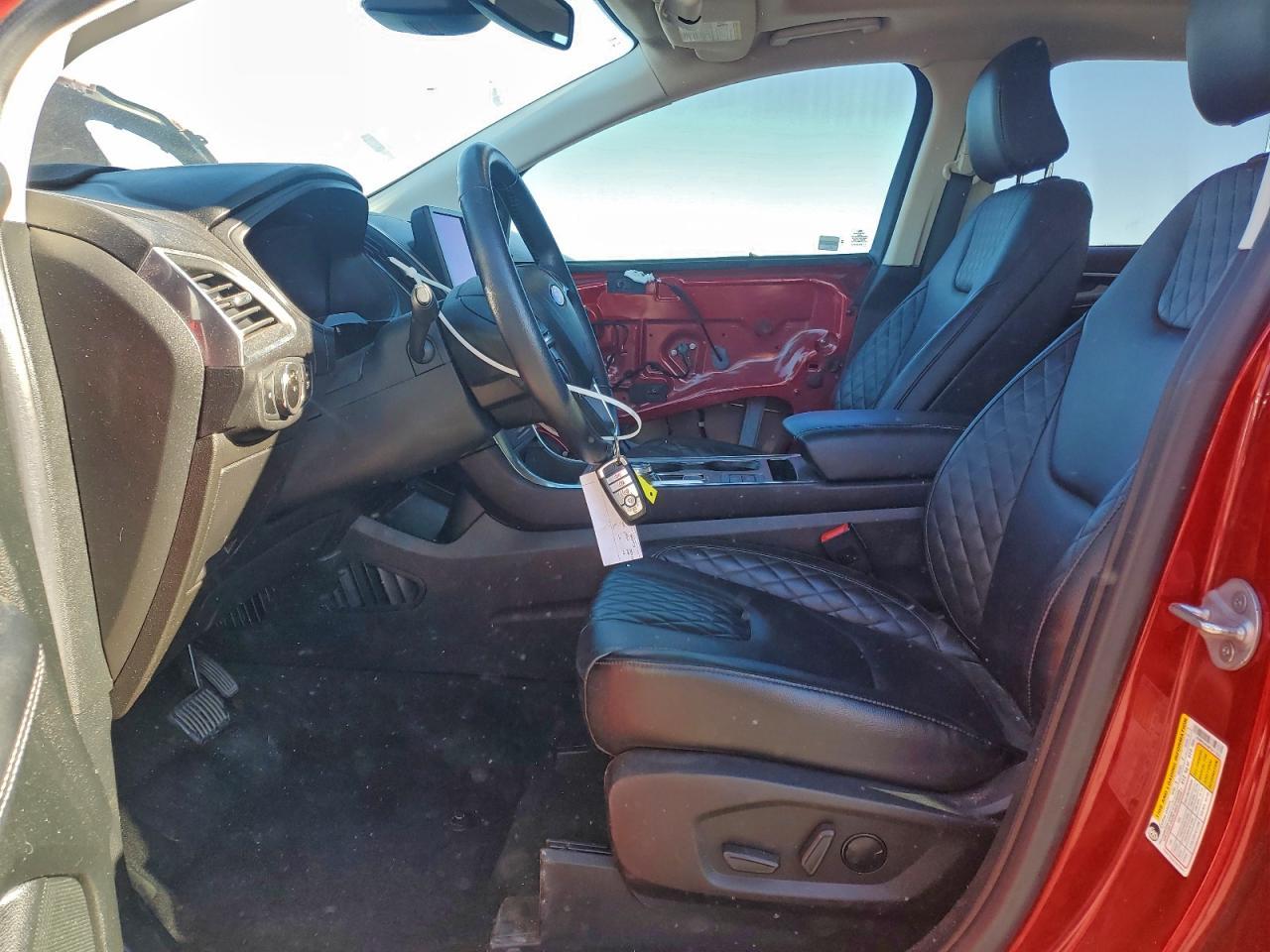 2023 Ford Edge Titanium - Фото 7