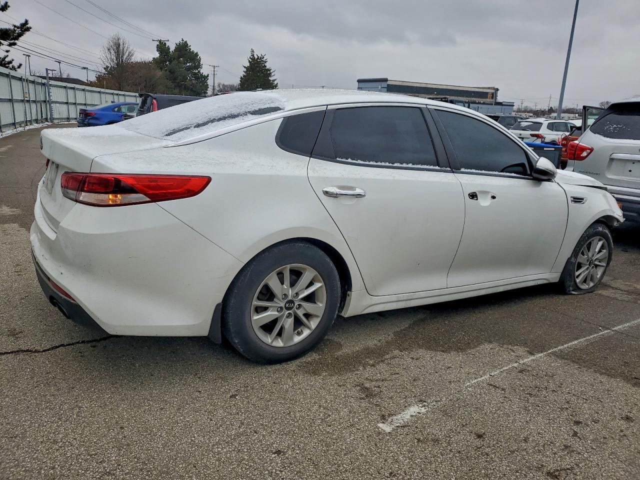 2016 Kia Optima Lx - Фото 3