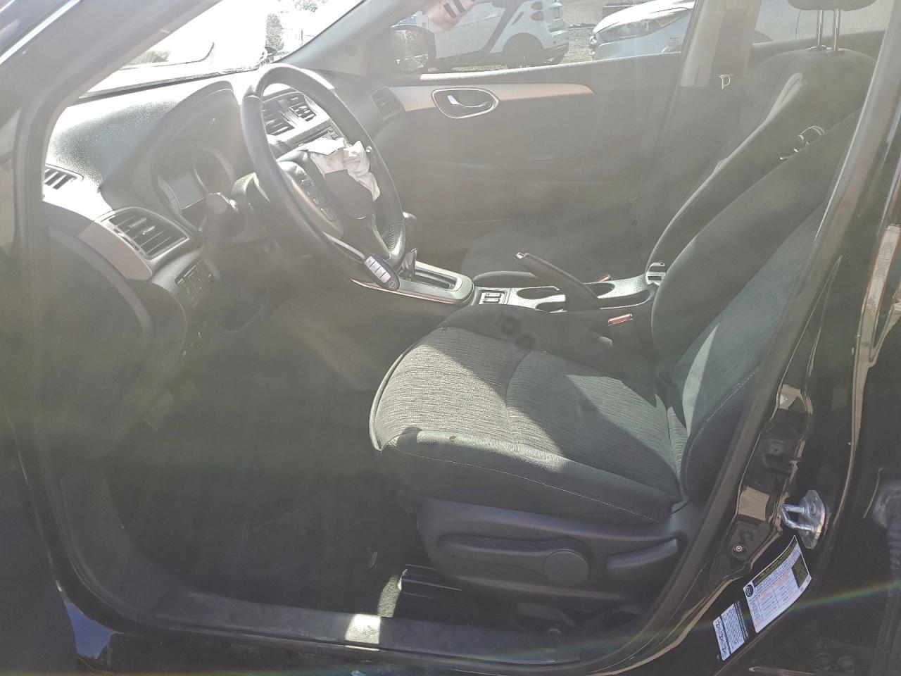 2015 Nissan Sentra S - Фото 7