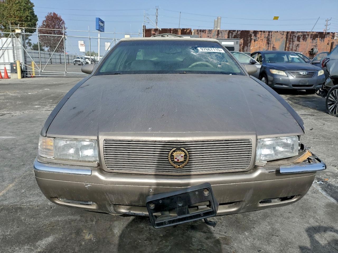 2001 Cadillac Eldorado Esc - Фото 5