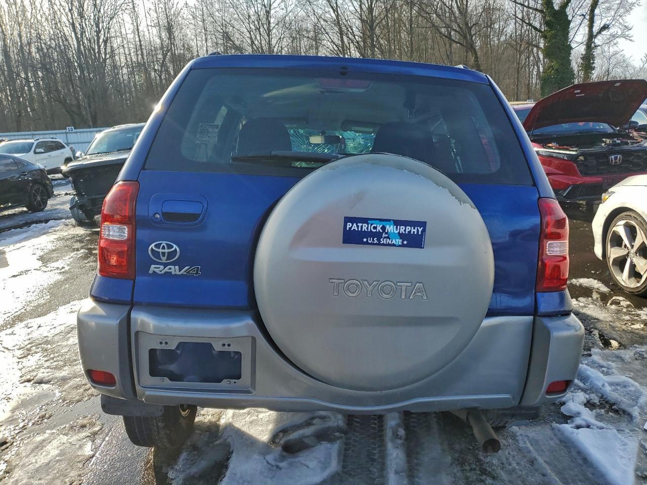 2004 Toyota Rav4 - Image 6
