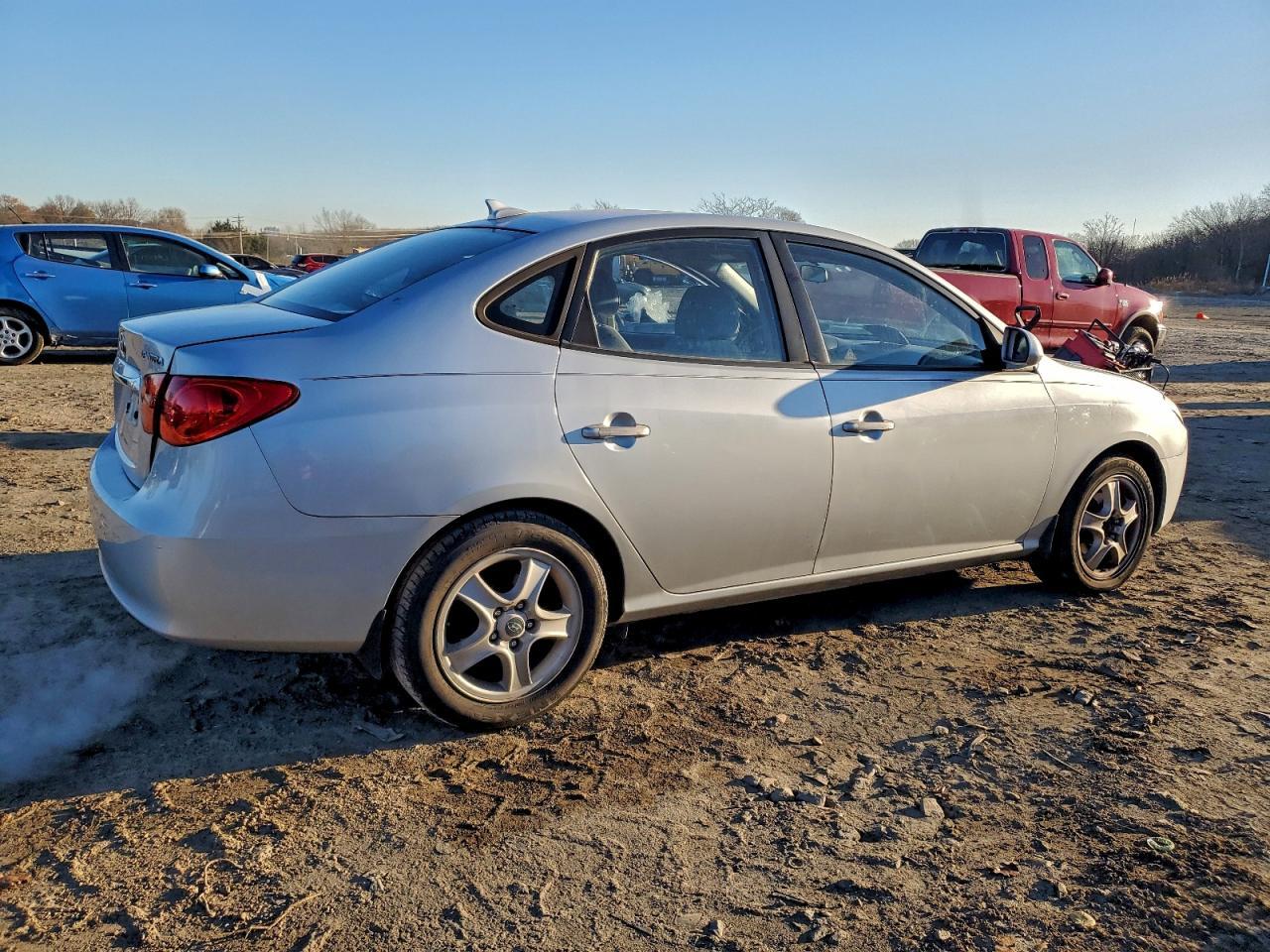 2010 Hyundai Elantra Blue - Фото 3