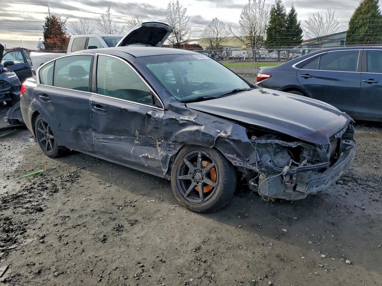 2010 Subaru Legacy 2.5I - Фото 4