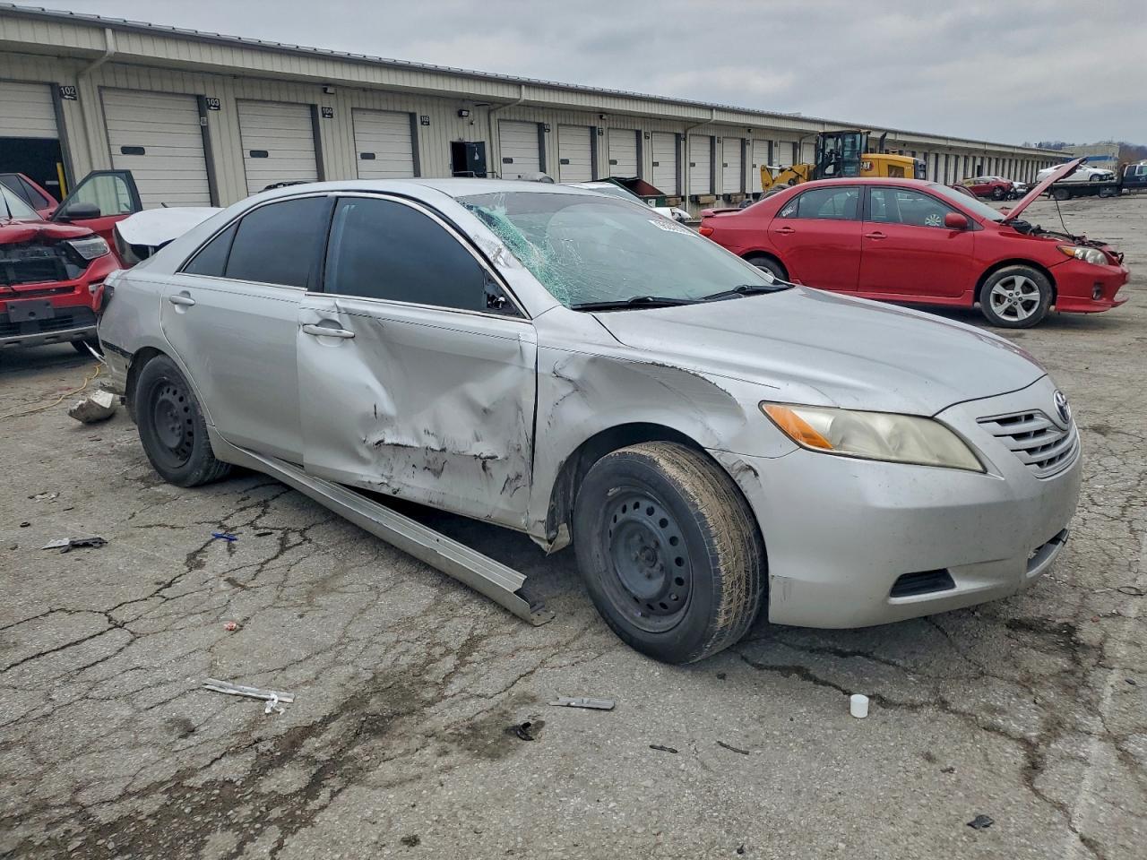 2009 Toyota Camry Le - Фото 4