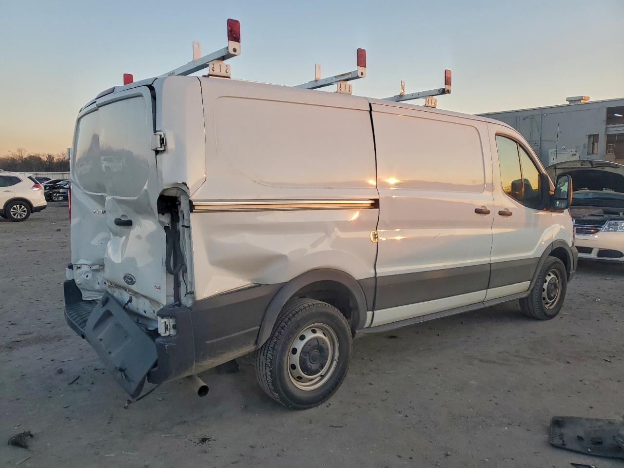 2023 Ford Transit T-250 - Image 3