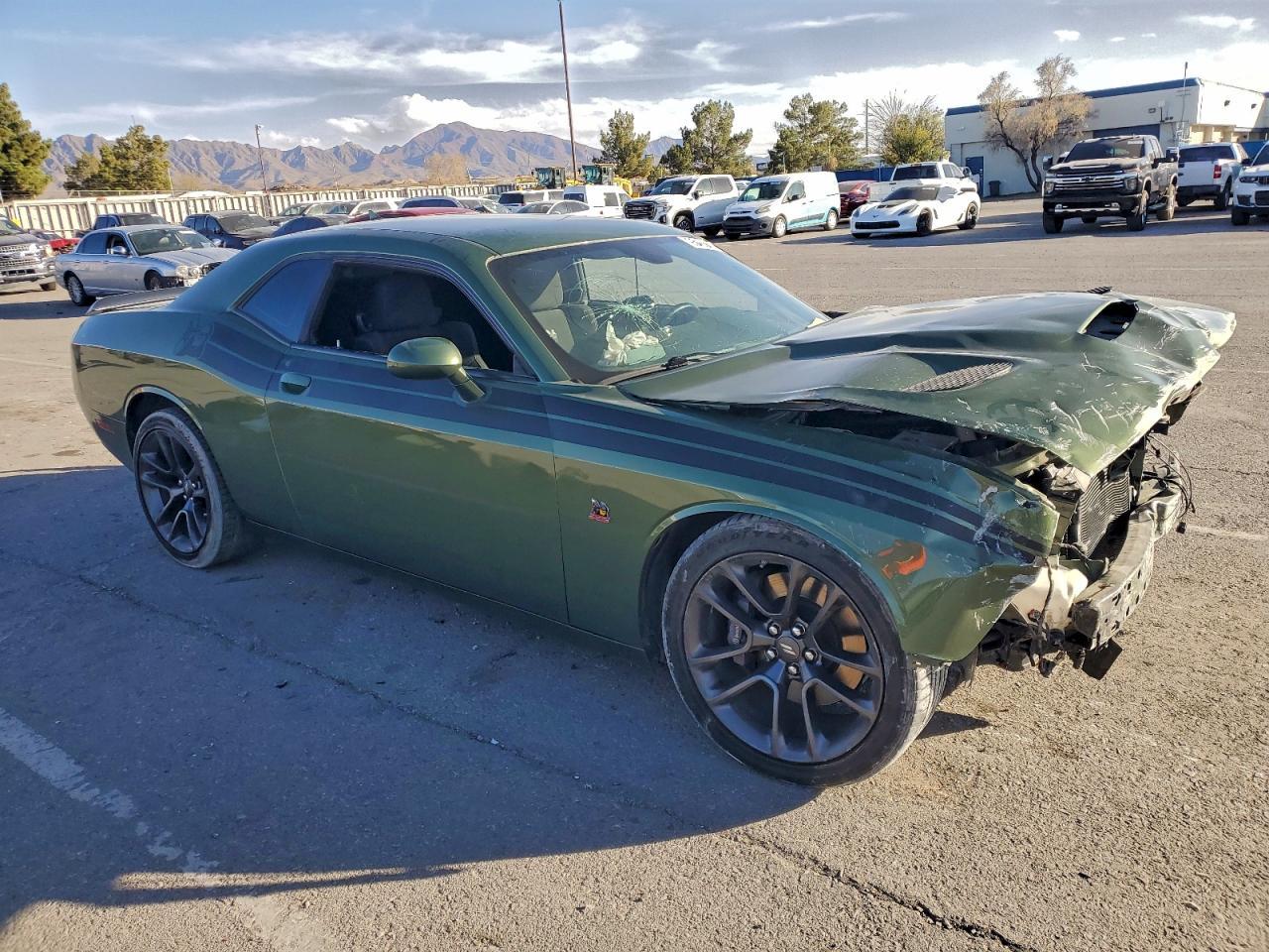 2022 Dodge Challenger R - Фото 4