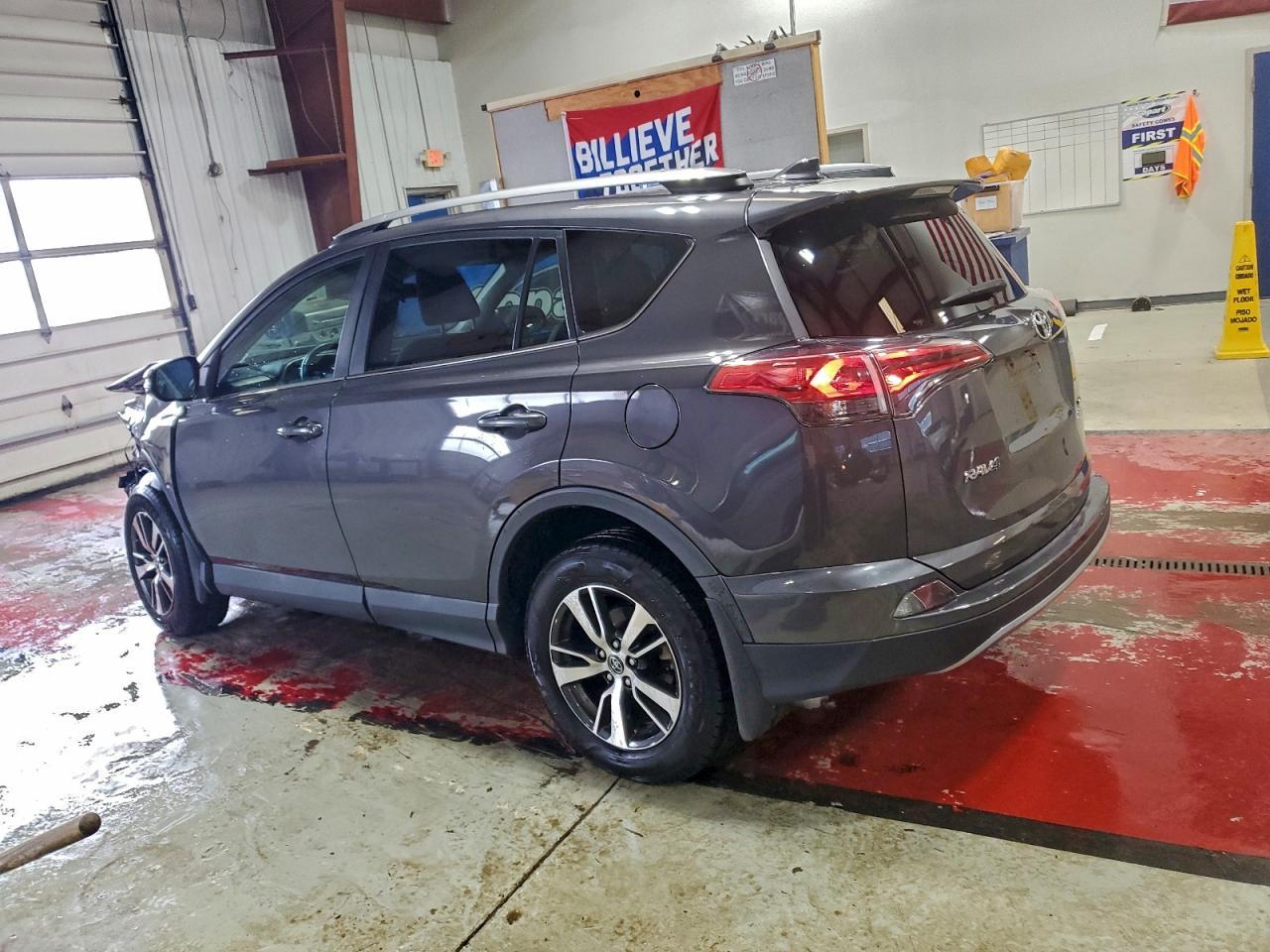 2018 Toyota Rav4 Adventure - Image 2