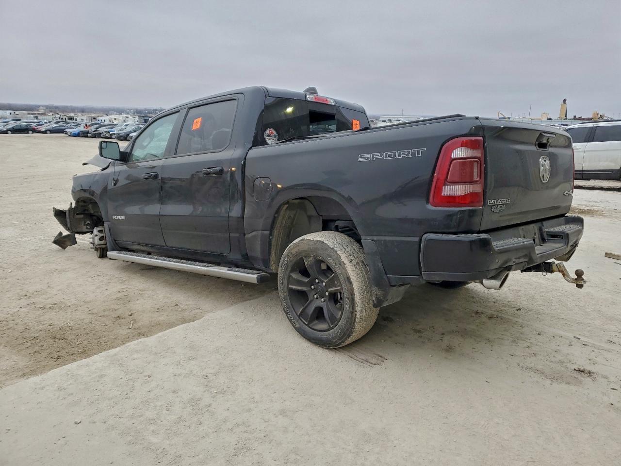 2023 Ram 1500 Laramie - Фото 2