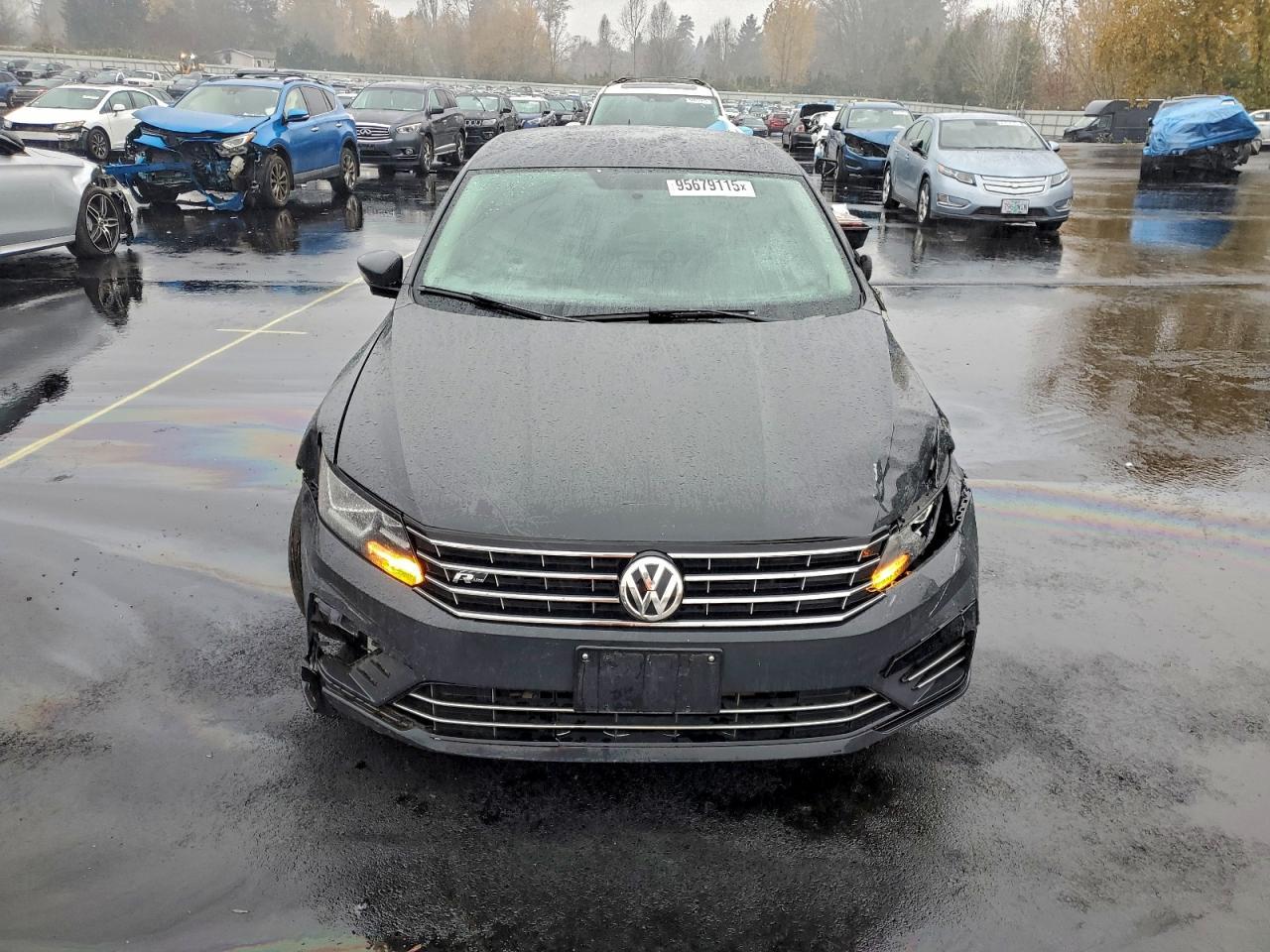 2017 Volkswagen Passat R-Line - Фото 5