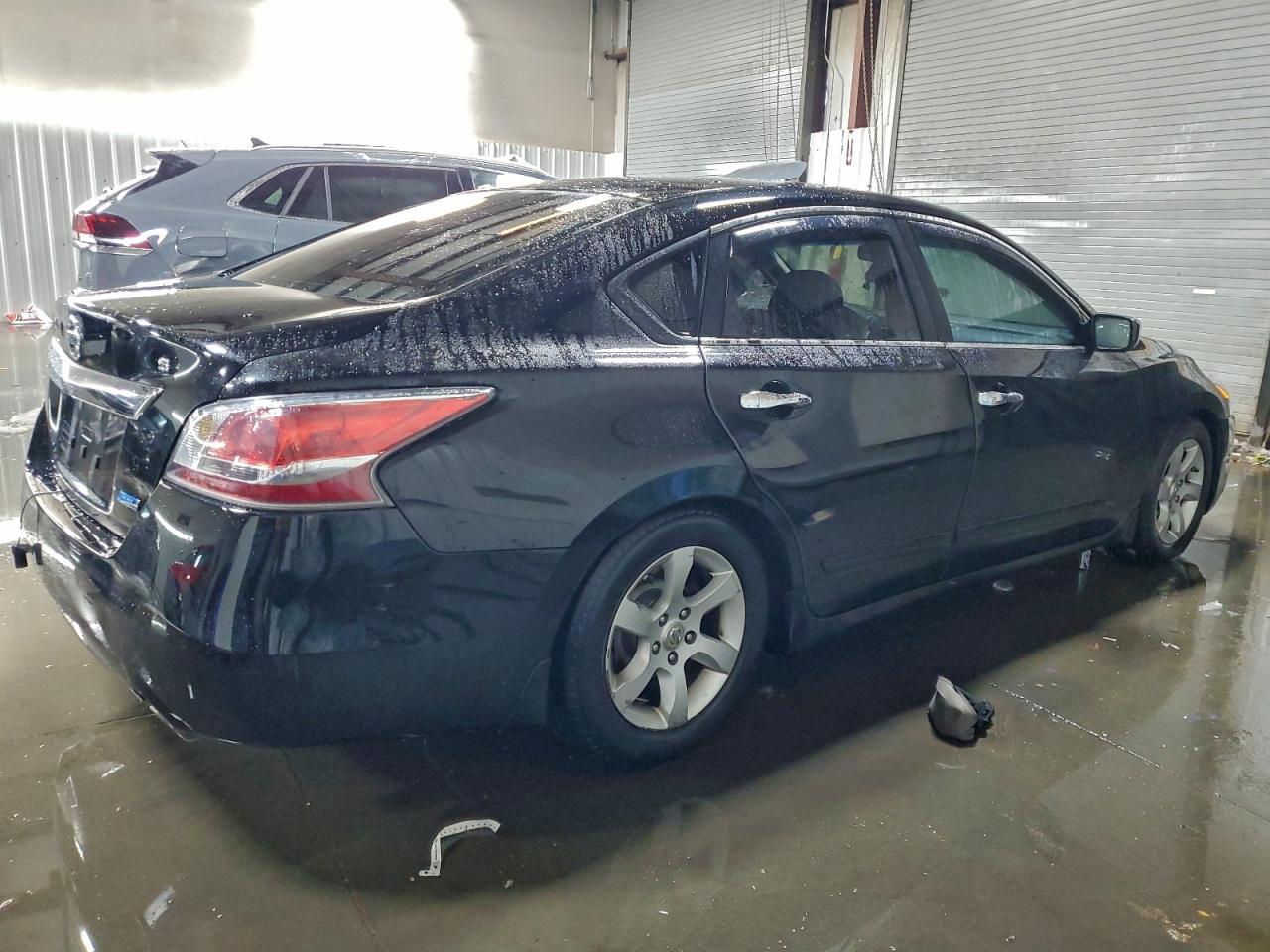 2014 Nissan Altima 2.5 S - Фото 3