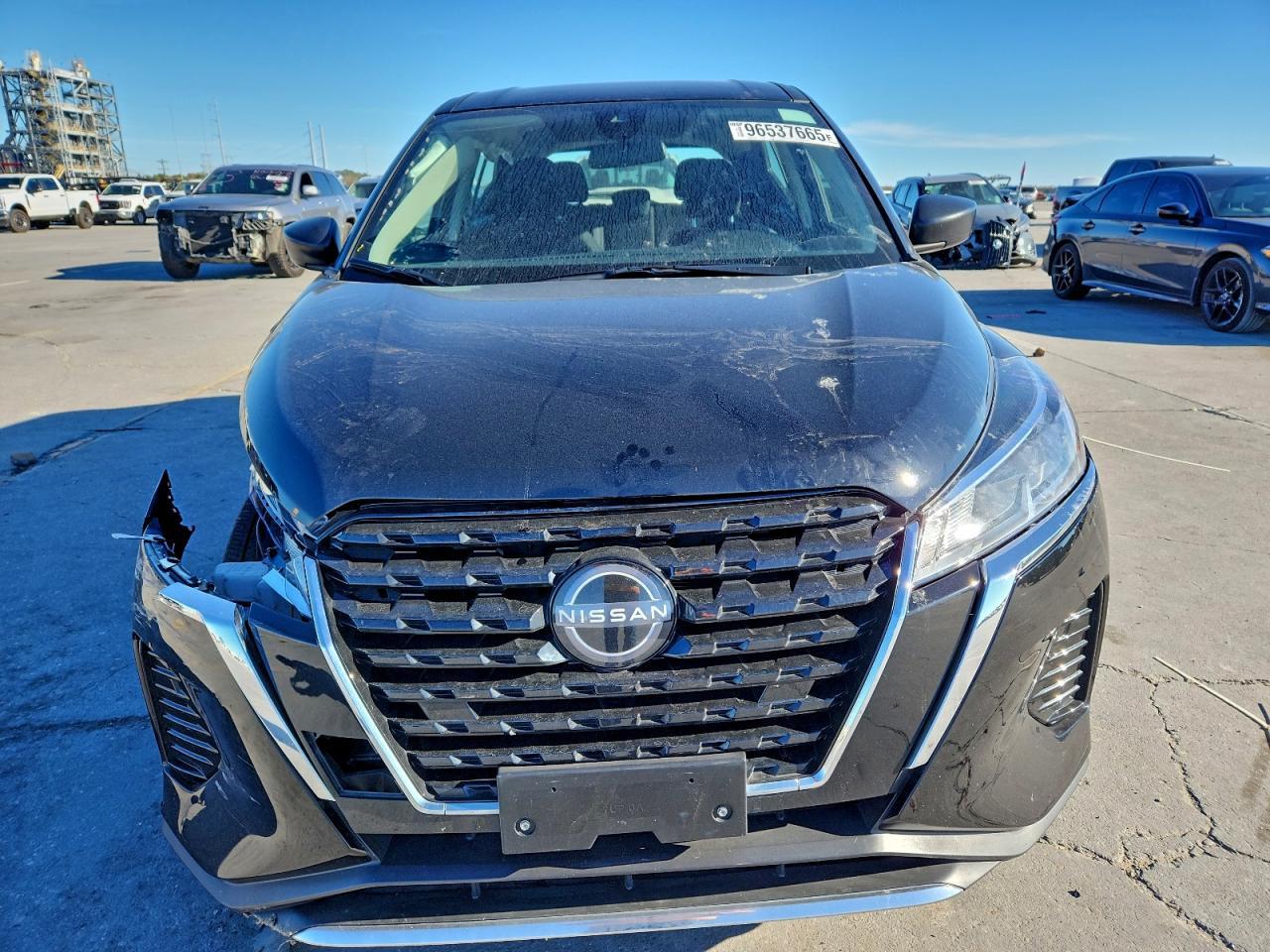 2025 Nissan Kicks Play S - Image 5