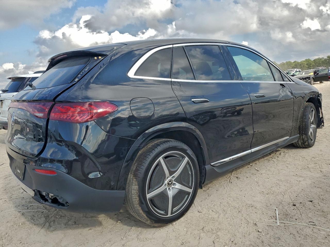 2025 Mercedes-Benz Eqe Suv 350+ - Фото 3