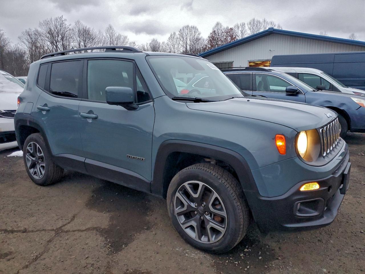 2017 Jeep Renegade Latitude - Фото 4