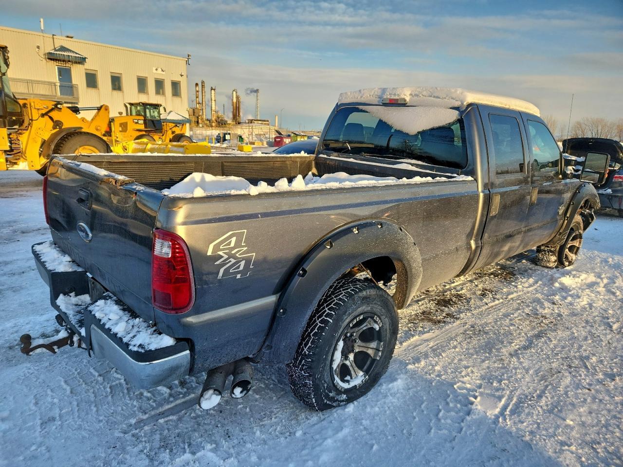 2015 Ford F350 Super Duty - Image 3