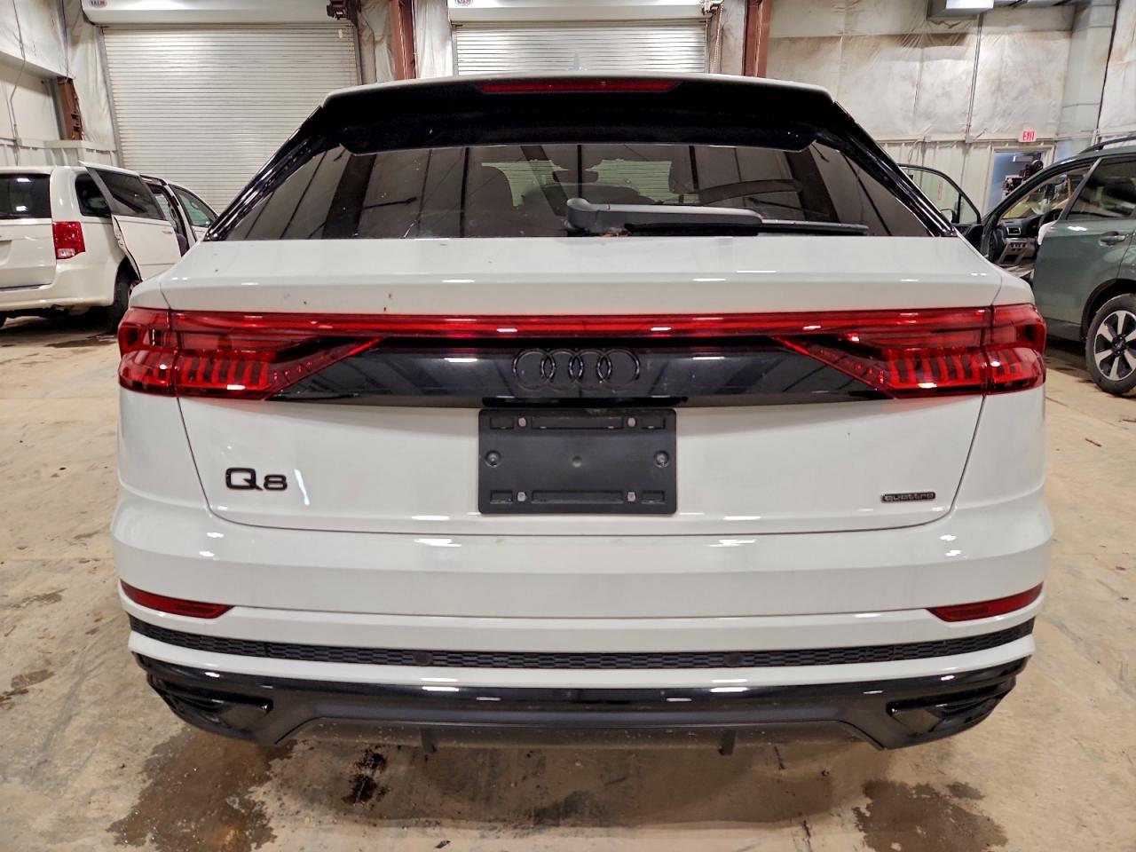 2023 Audi Q8 Prestige S-Line - Фото 6