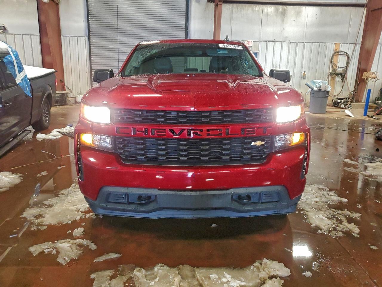 2021 Chevrolet Silverado K1500 Custom - Фото 5