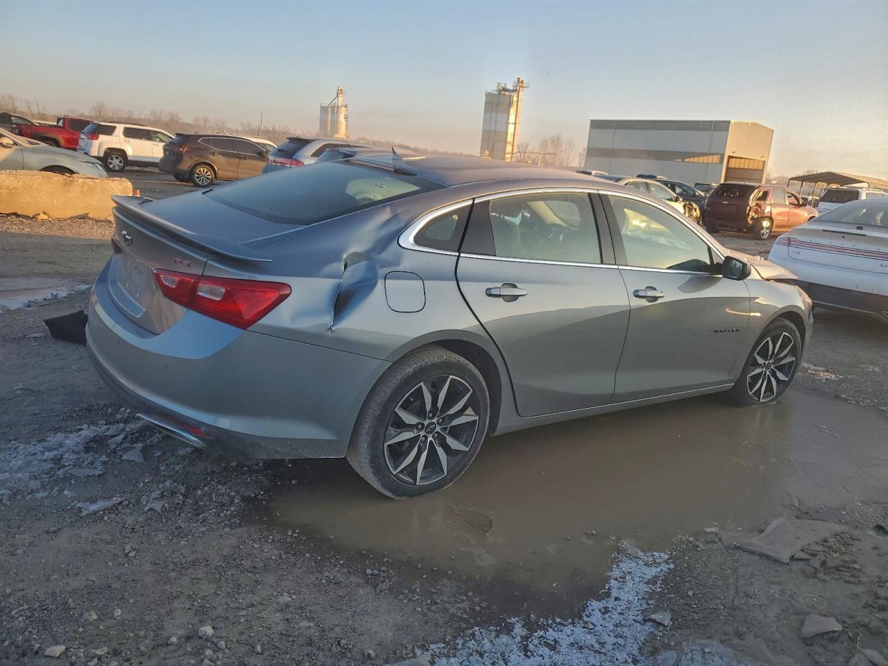 2024 Chevrolet Malibu Rs - Фото 3