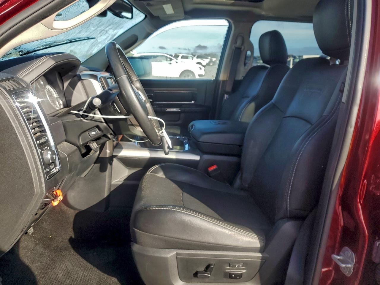 2016 Ram 1500 Laramie - Фото 7