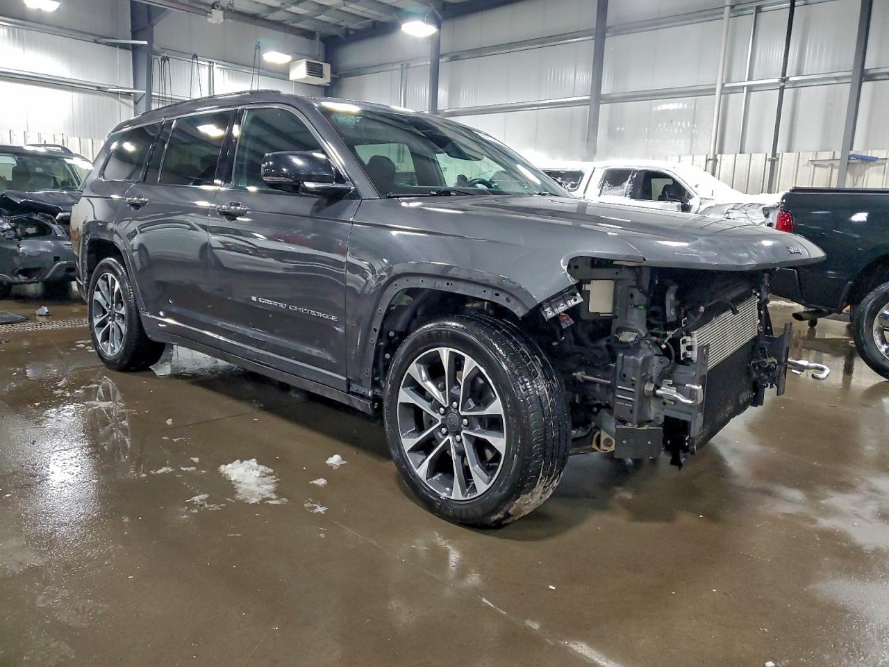 2022 Jeep Grand Cherokee L Overland - Фото 4