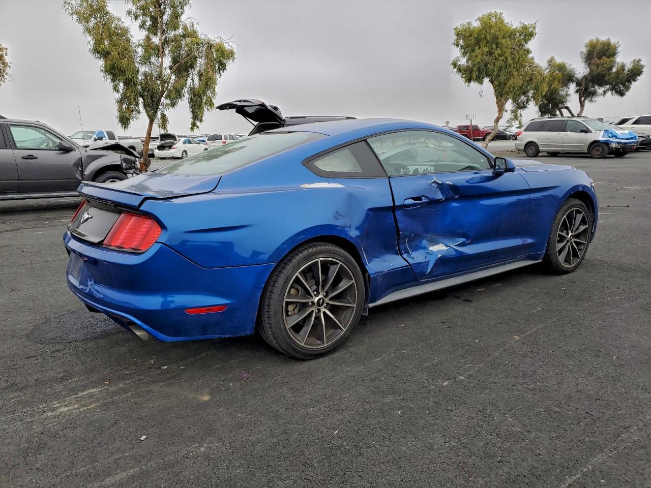 2017 Ford Mustang - Image 3
