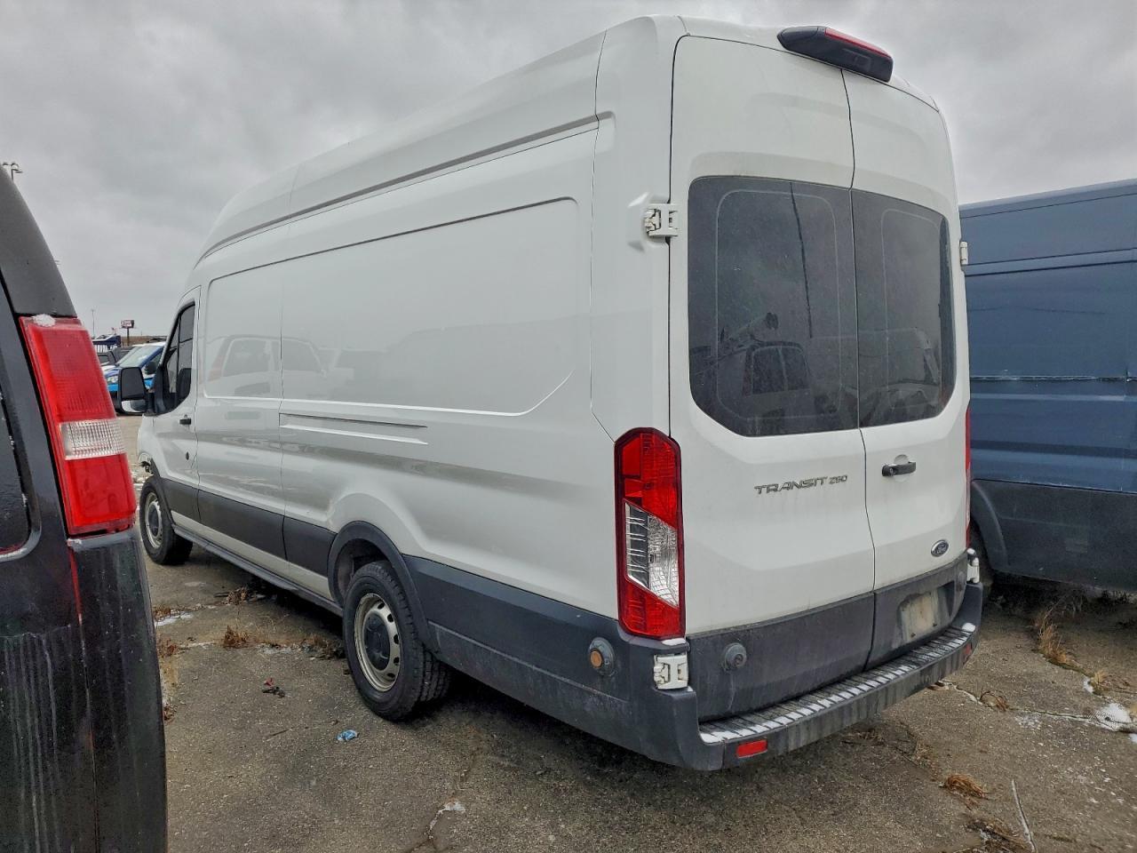 2020 Ford Transit T-250 Delivery Van - Фото 2