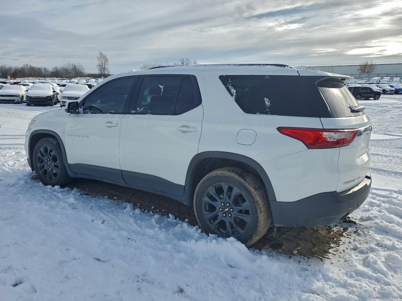 2020 Chevrolet Traverse Rs - Фото 2